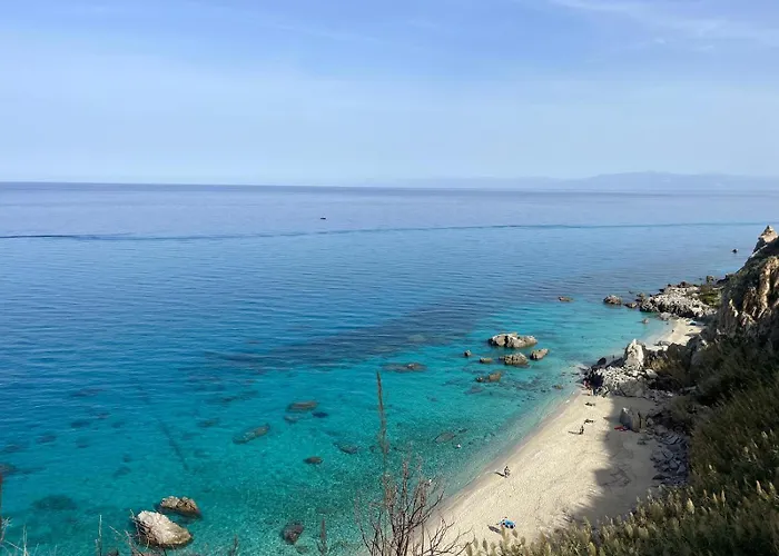 Exklusives Penthouse Mit Dachterrasse Zambrone