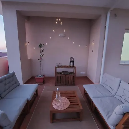 Daire Exklusives Penthouse Mit Dachterrasse