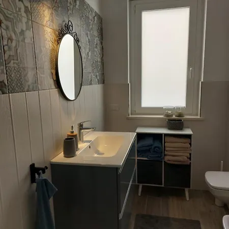 Exklusives Penthouse Mit Dachterrasse Zambrone