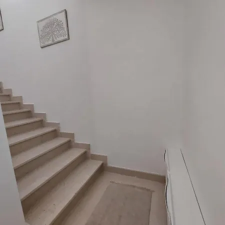 Exklusives Penthouse Mit Dachterrasse Apartment Zambrone