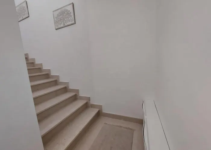 Exklusives Penthouse Mit Dachterrasse 公寓 赞布隆内